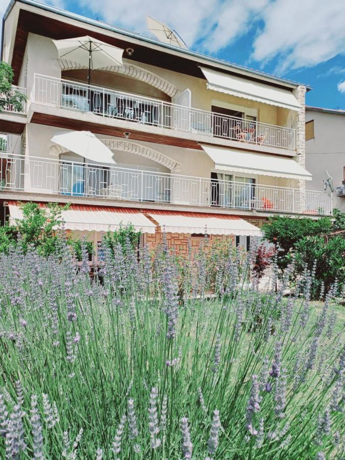Apartment Lucija ドラマリ エクステリア 写真